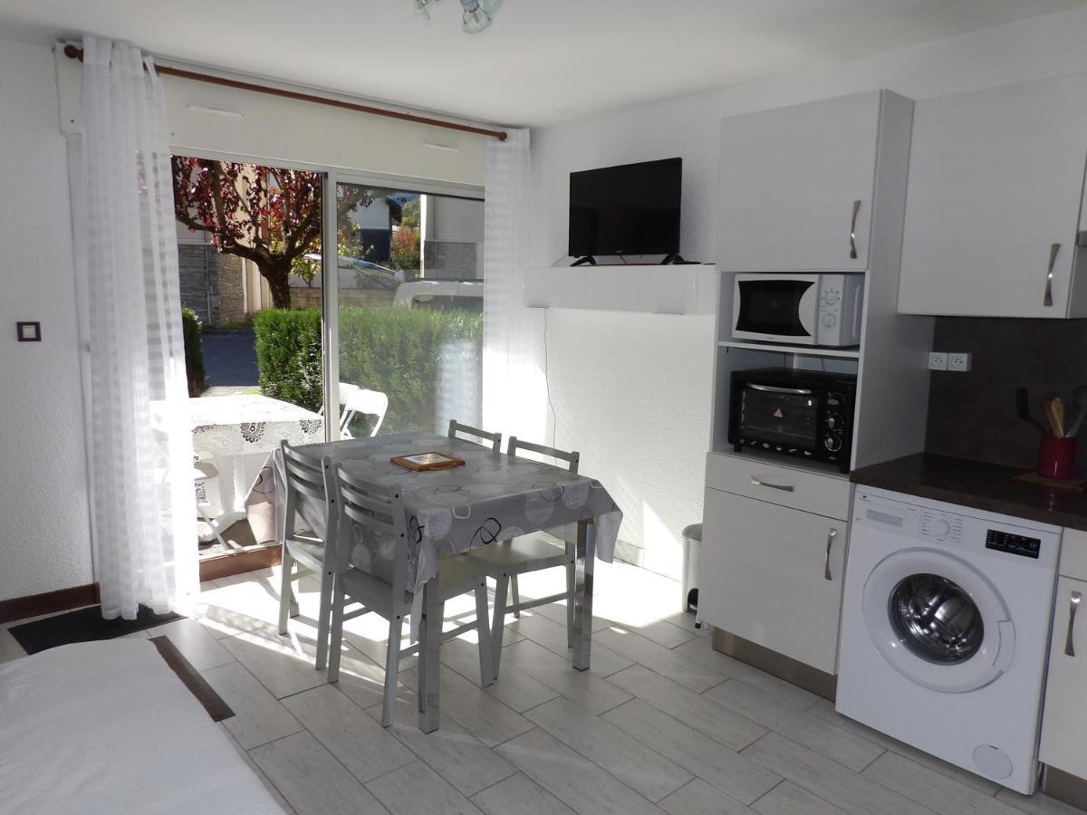 Hameau Des Thermes - Appartement Rez De Chaussee Сен-Ларі-Сулан Екстер'єр фото